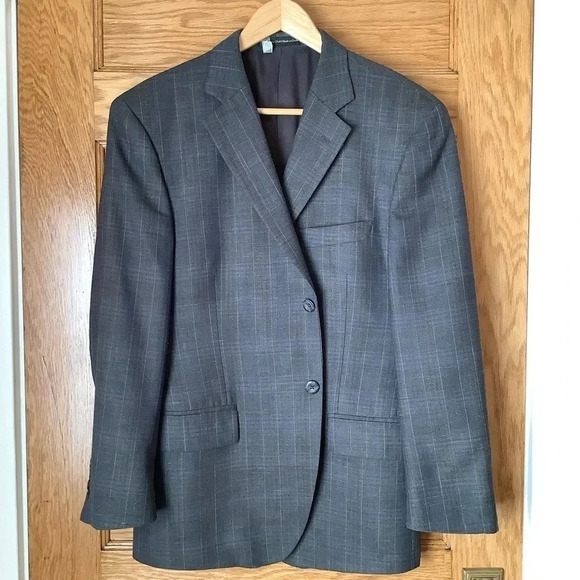 VINTAGE Hyde Park Gray Wool & Silk Plaid Blazer Size 40S - Picture 2 of 16